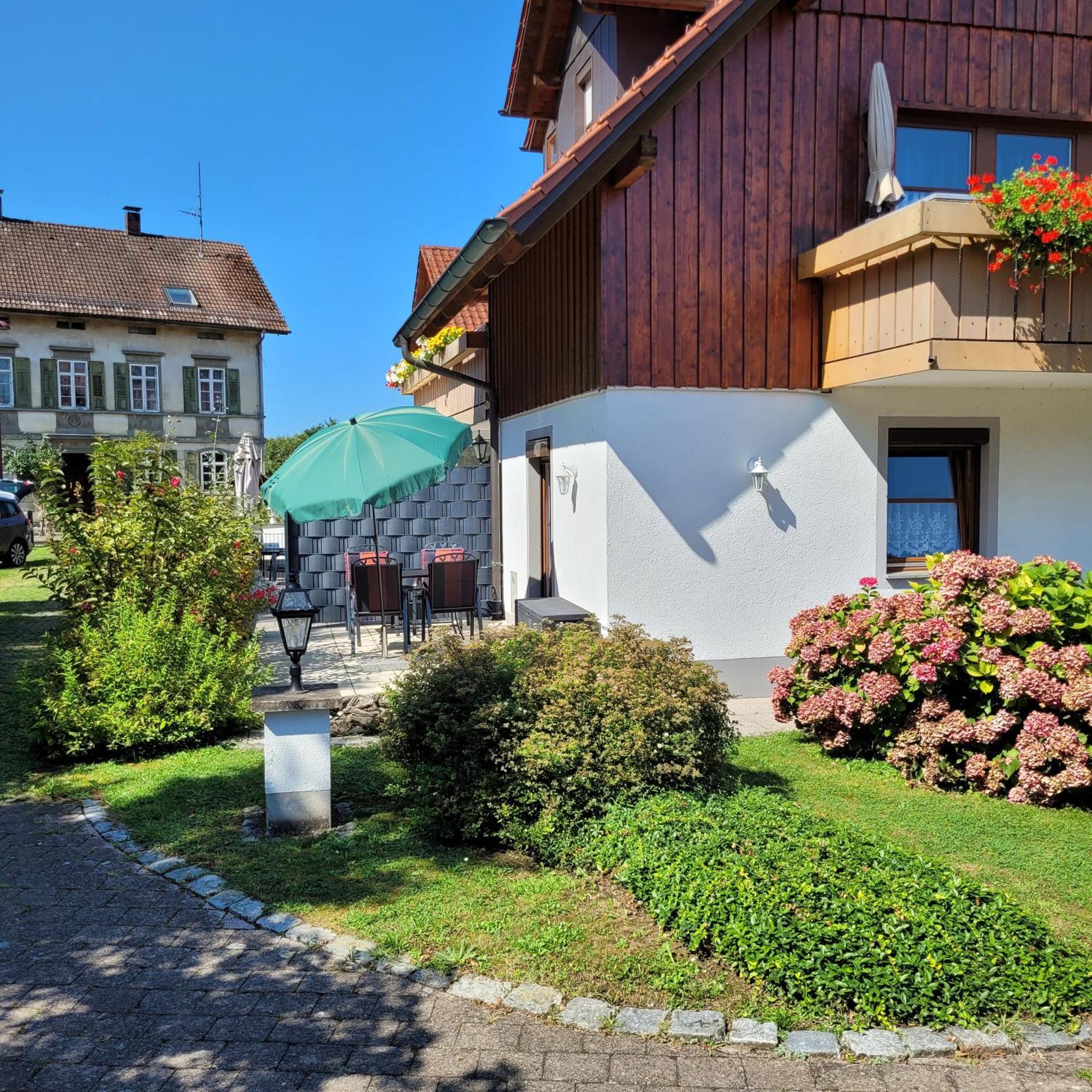 Gaestehaus Reutemann Apartment นอนเนนฮอร์น ภายนอก รูปภาพ