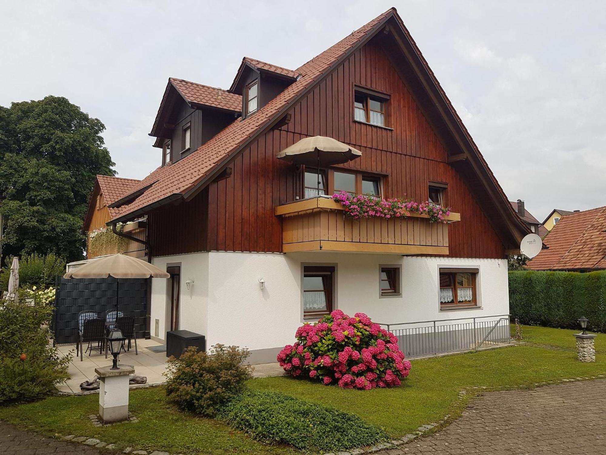 Gaestehaus Reutemann Apartment นอนเนนฮอร์น ภายนอก รูปภาพ